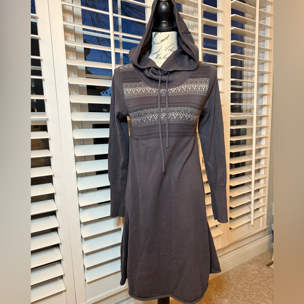 PrAna Coco Gray Hooded Fair Isle Sweater Dress.  Size S
